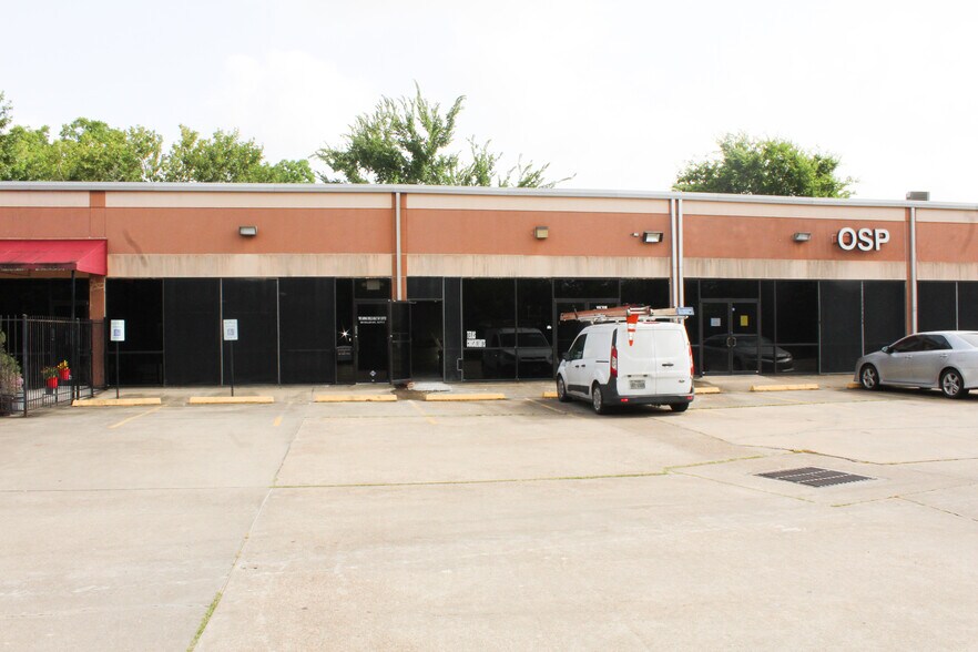 More Photos Of 867-873 Dulles Ave, Stafford Unknown For Lease