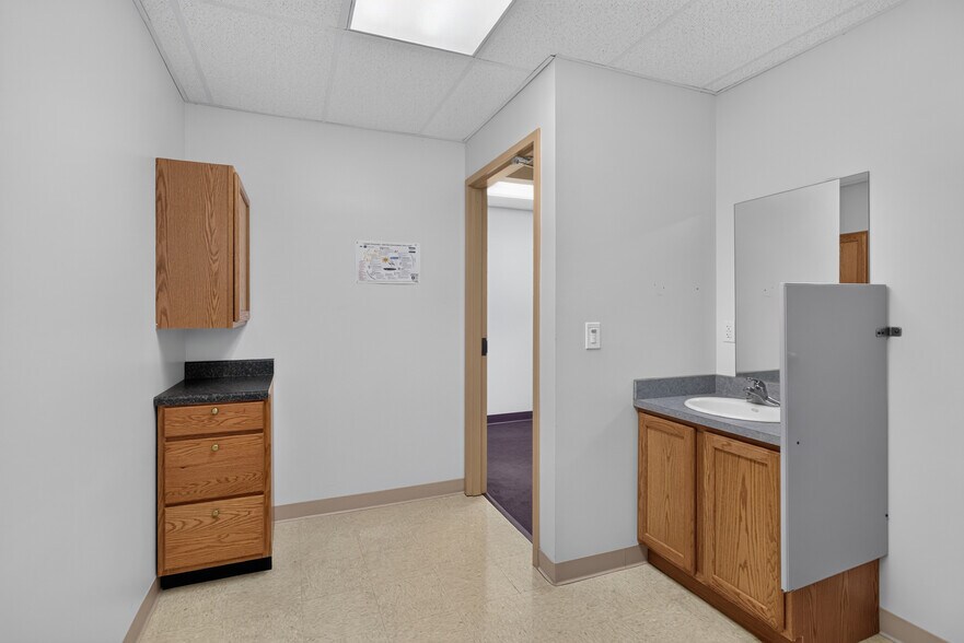 More Photos Of 6000 Reynolds Rd, Jackson Religious Facility For Sale