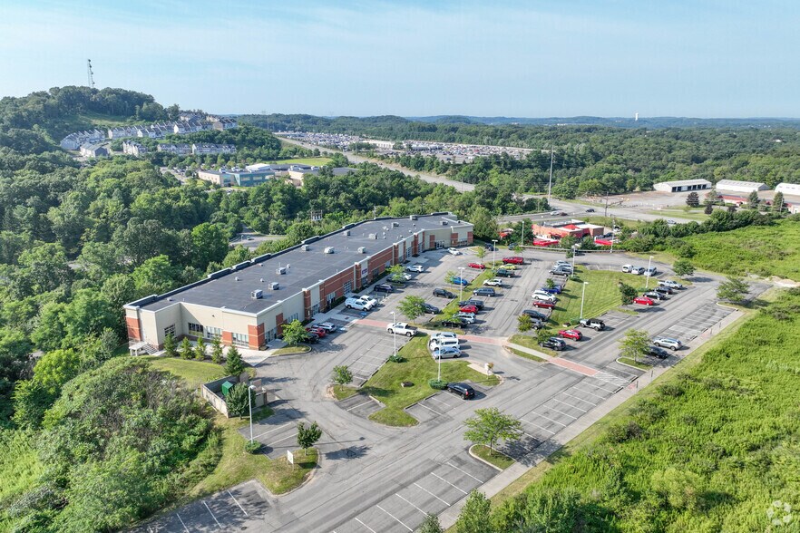 More Photos Of 100 Century Blvd, Cranberry Township Research And Development For Lease