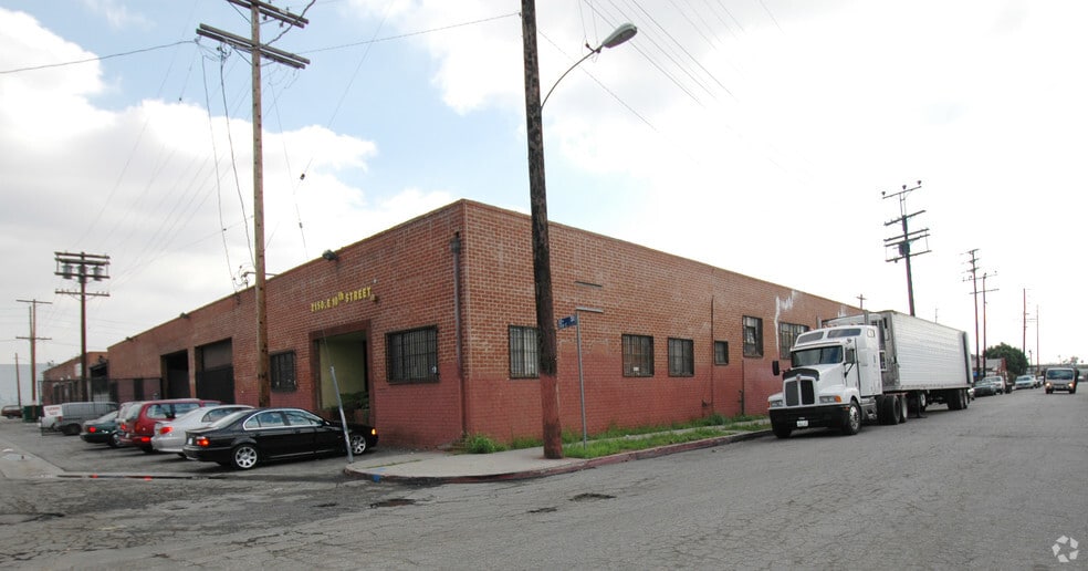 More Photos Of 1372 Wilson St, Los Angeles Manufacturing For Sale
