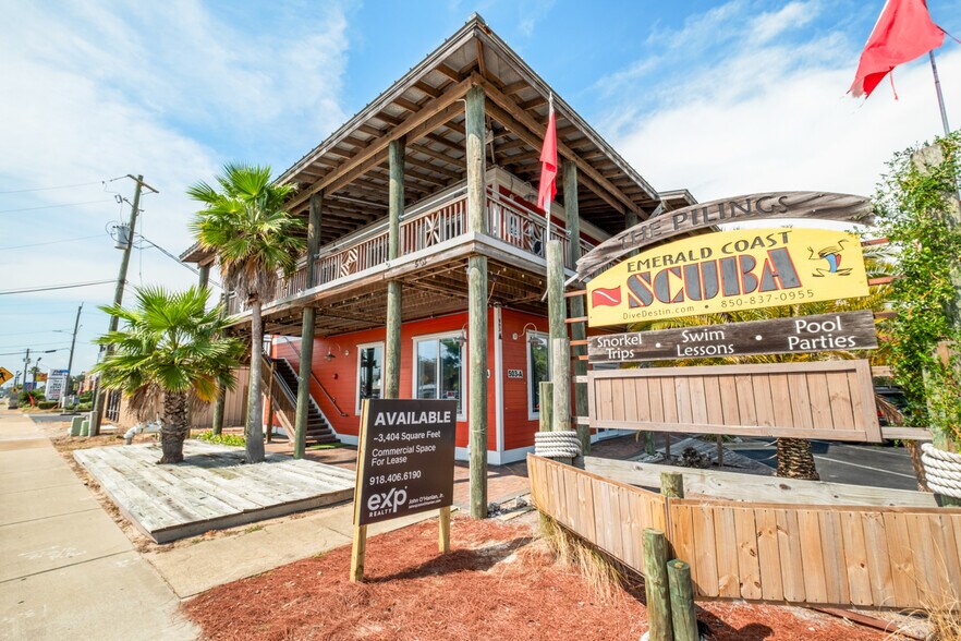 More Photos Of 503A Harbor Blvd, Destin Flex For Lease