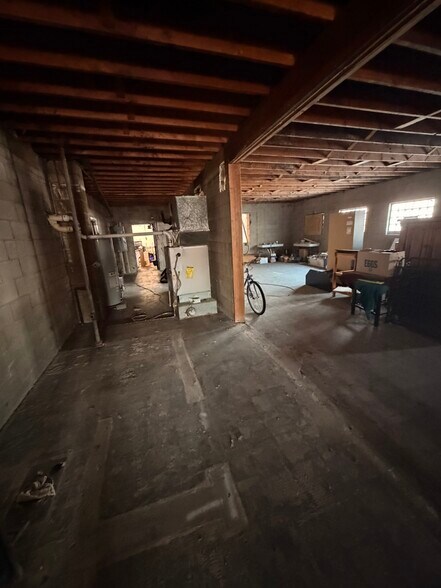 More Photos Of 3447 45th St, Highland Specialty For Sale
