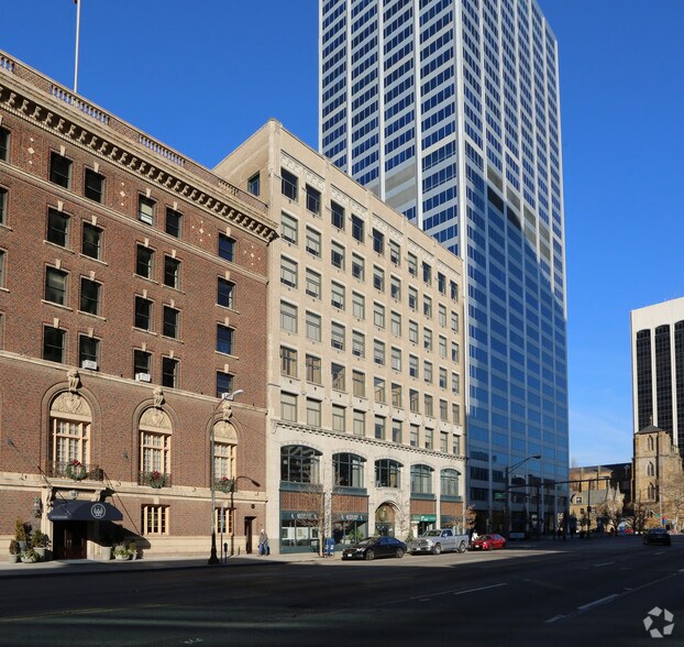 More Photos Of 150 E Broad St, Columbus Office For Lease