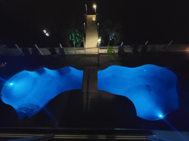 More Photos Of 125 110th Ave, Treasure Island Apartments For Sale