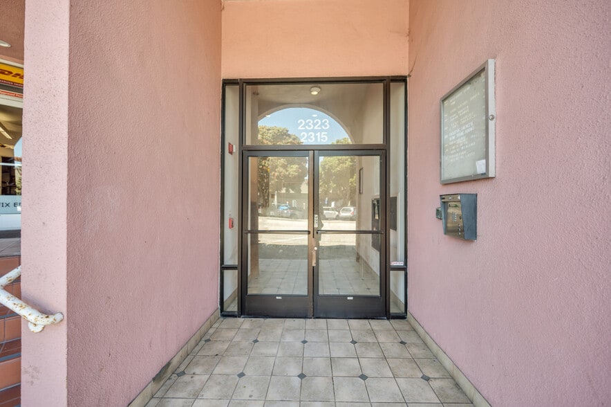 More Photos Of 2301-2323 Noriega St, San Francisco Medical For Sale