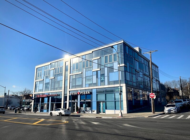 Primary Photo Of 215-15 Northern Blvd, Bayside Storefront Retail Office For Lease