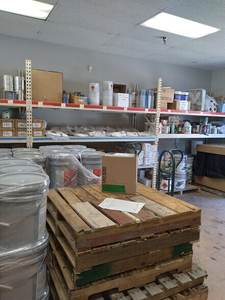 More Photos Of 270 N El Camino Real, Encinitas Storefront Retail Office For Lease