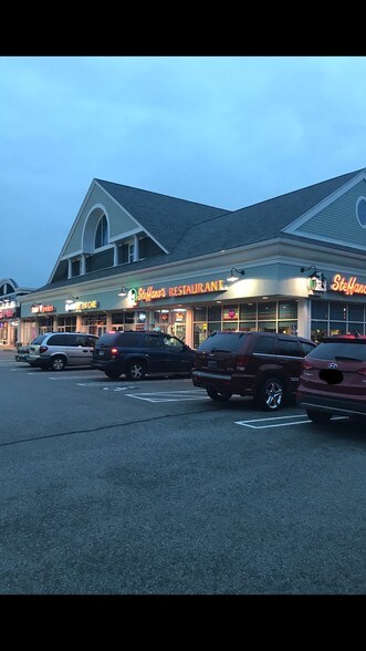 Primary Photo Of 525 Tunxis Hill Cut Off, Fairfield Storefront For Lease