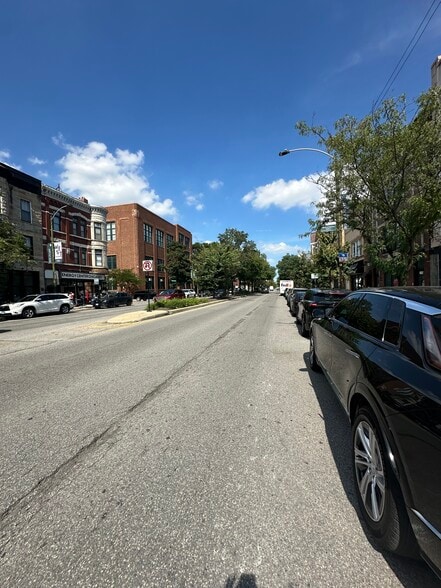 More Photos Of 910 Ashland Ave, Chicago Land For Sale