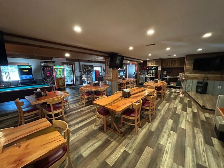 More Photos Of 6460 Banner Elk Hwy, Elk Park Restaurant For Sale