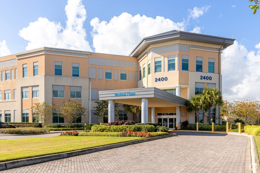 More Photos Of 2400 N Orange Blossom Trl, Kissimmee Medical For Lease
