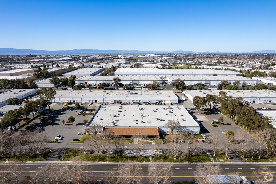 More Photos Of 30955 Huntwood Ave, Hayward Research And Development For Lease