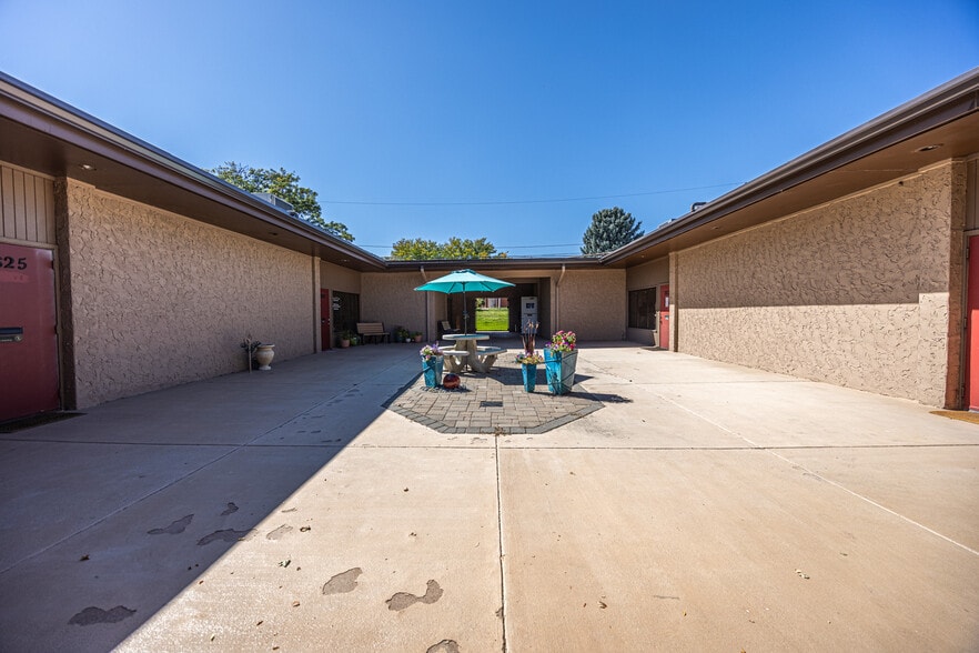 More Photos Of 7827 W 38th Ave, Wheat Ridge Medical For Lease