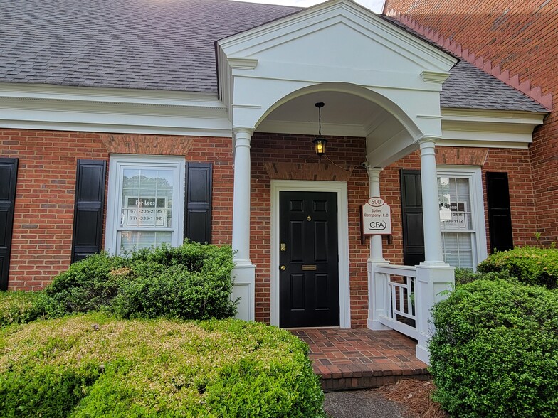 More Photos Of 1225 Johnson Ferry Rd, Marietta Office For Lease