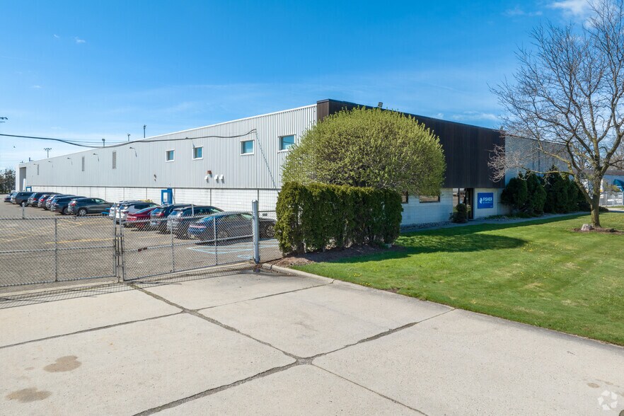 More Photos Of 33140 Fisher Dr, Saint Clair Shores Warehouse For Sale