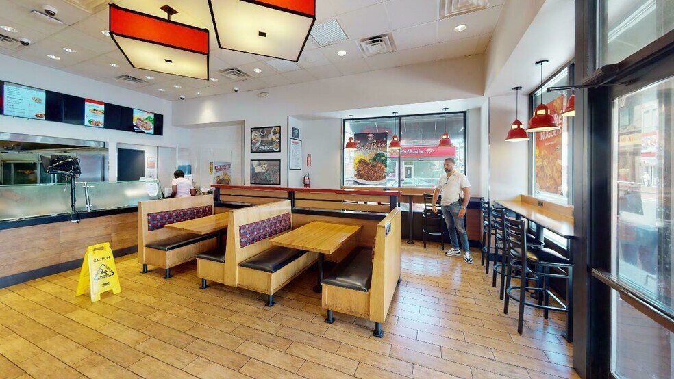 More Photos Of 165-02-165-04 Jamaica Ave, Jamaica Storefront For Sale