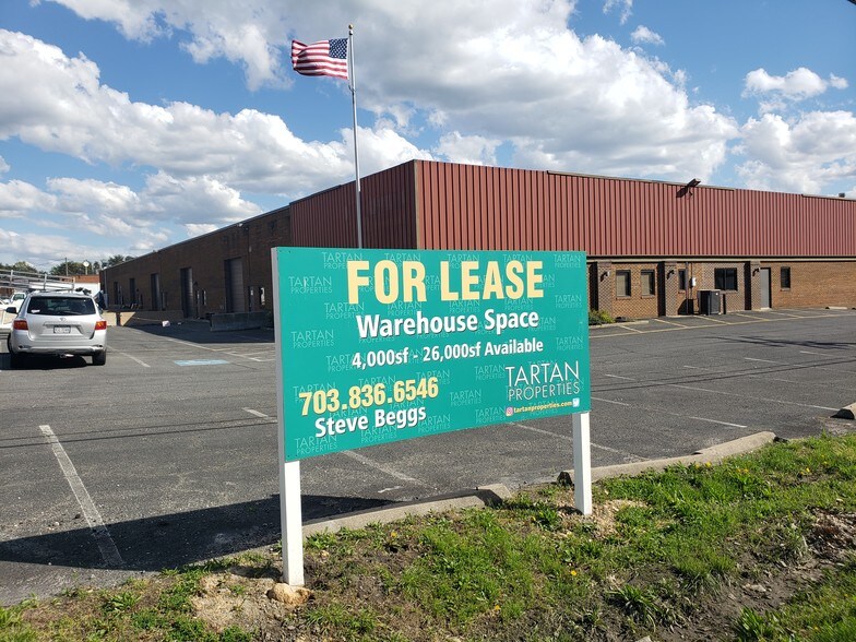 Primary Photo Of 8419 Terminal Rd, Lorton Warehouse For Lease