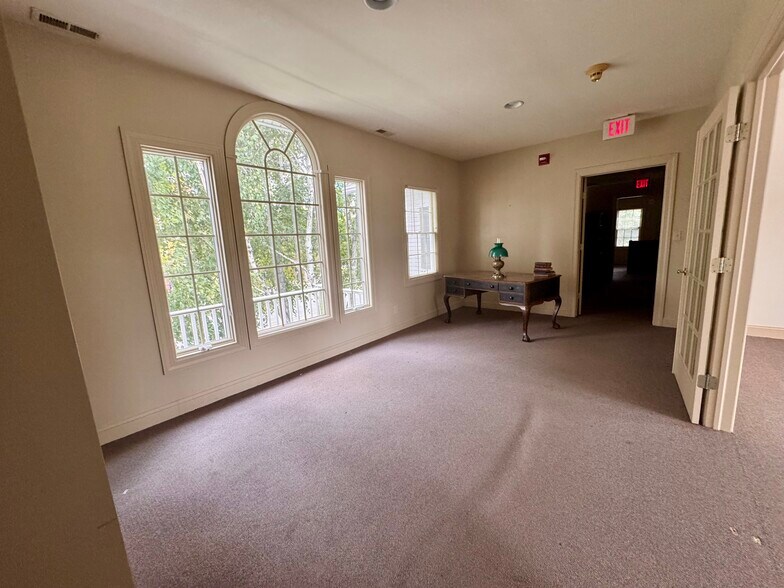 More Photos Of 25 Belden Ave, Norwalk Office For Lease