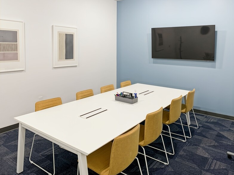 Primary Photo Of 6044 S 16th St, Phoenix Coworking Space