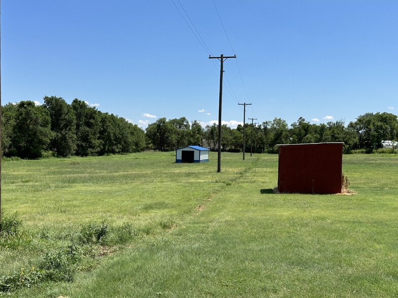 More Photos Of 700 N Texas St, Shamrock Land For Sale