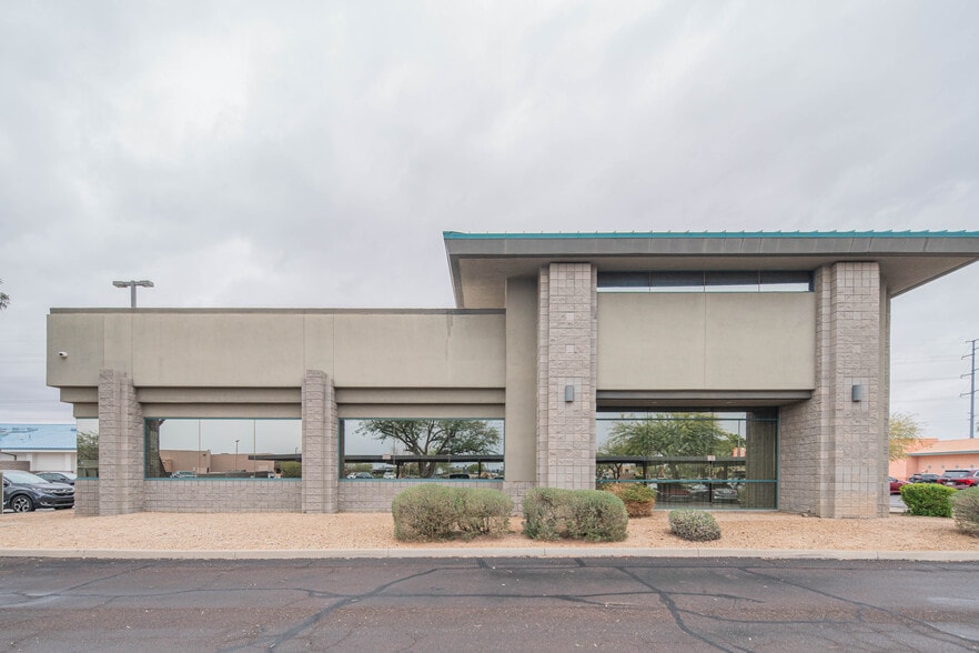 More Photos Of 12515 W Bell Rd, Surprise Office For Lease