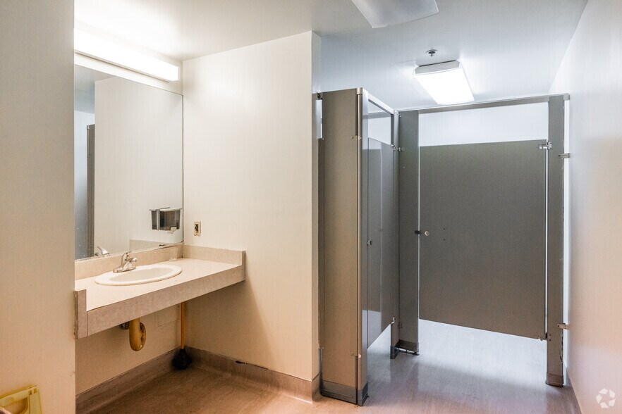 More Photos Of 44 Gough St, San Francisco Office Residential For Lease