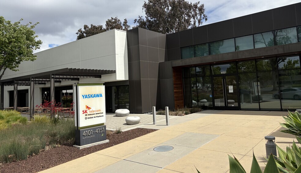 More Photos Of 4101-4151 Burton Dr, Santa Clara Research And Development For Lease