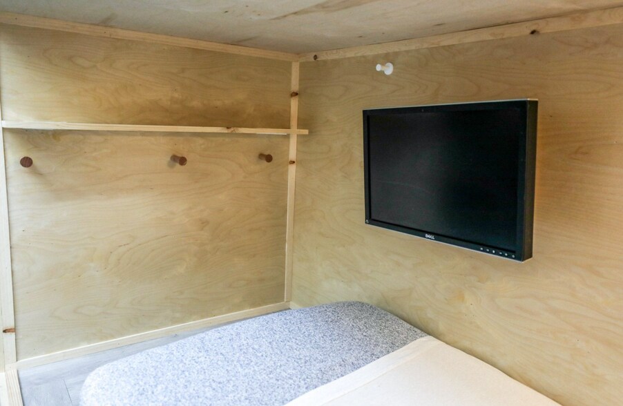 More Photos Of 2424 Lombard St, San Francisco Office Residential For Lease