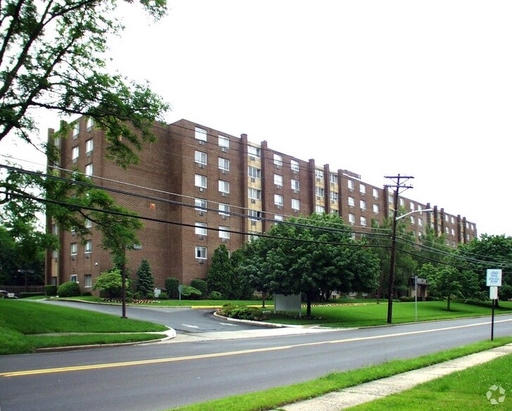 More Photos Of 860 Lower Ferry Rd, Ewing Office For Sale