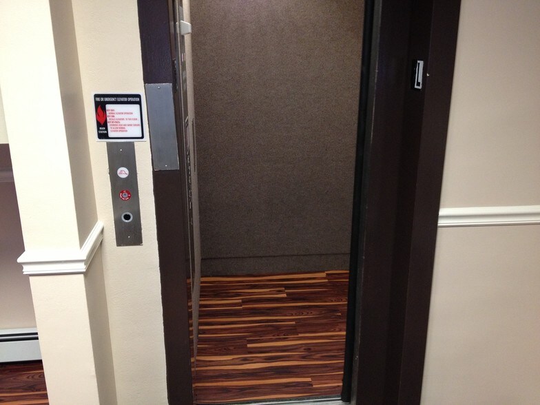 More Photos Of 120 County Rd, Tenafly Coworking Space