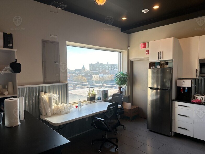 More Photos Of 2588-2590 Atlantic Ave, Brooklyn Office For Sale