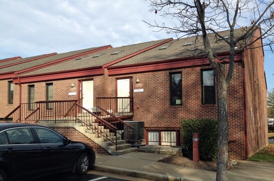 More Photos Of 2555-2575 Chain Bridge Rd, Vienna Medical For Lease