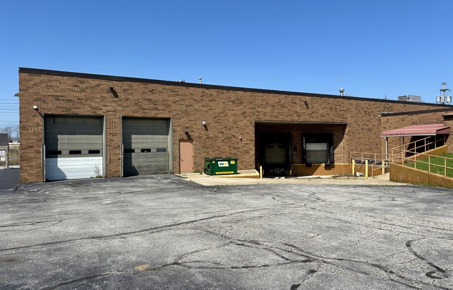 More Photos Of 1490 E 191st St, Euclid Light Manufacturing For Lease