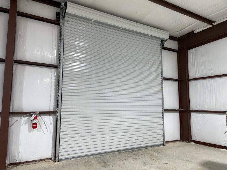 More Photos Of 5 Upper Cibolo Creek Rd, Boerne Light Manufacturing For Lease