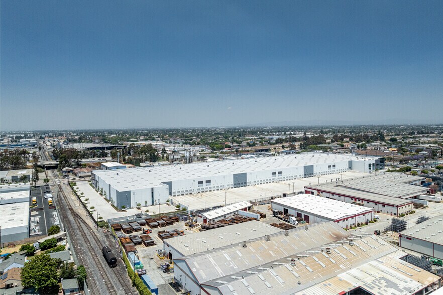 More Photos Of 2400 E Artesia Blvd, Long Beach Warehouse For Lease