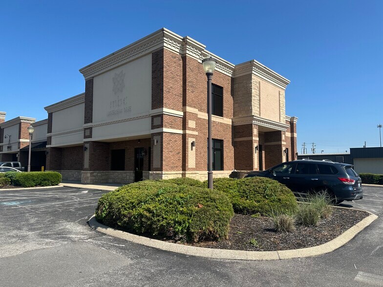 More Photos Of 651 US 31W Byp, Bowling Green Office For Lease