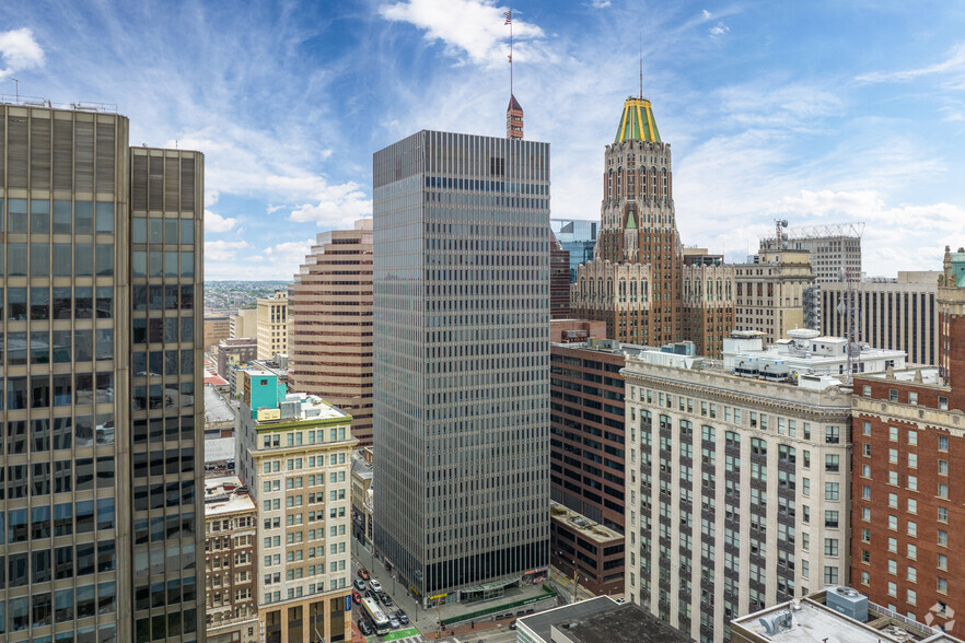 Primary Photo Of 1 N Charles St, Baltimore Medical For Sale