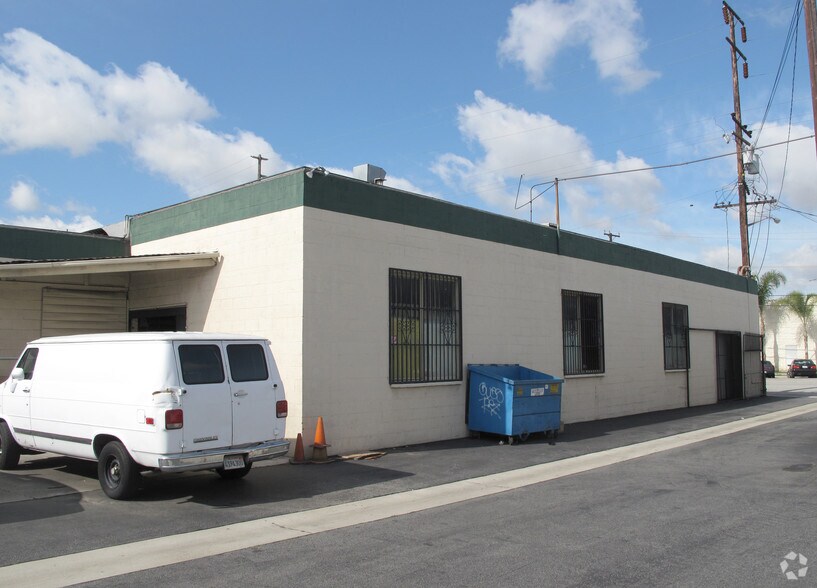 More Photos Of 428 S Palm Ave, Alhambra Warehouse For Lease