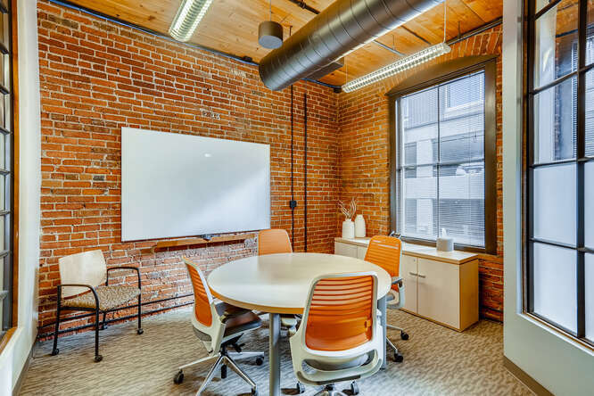 More Photos Of 1624 Market St, Denver Office For Lease