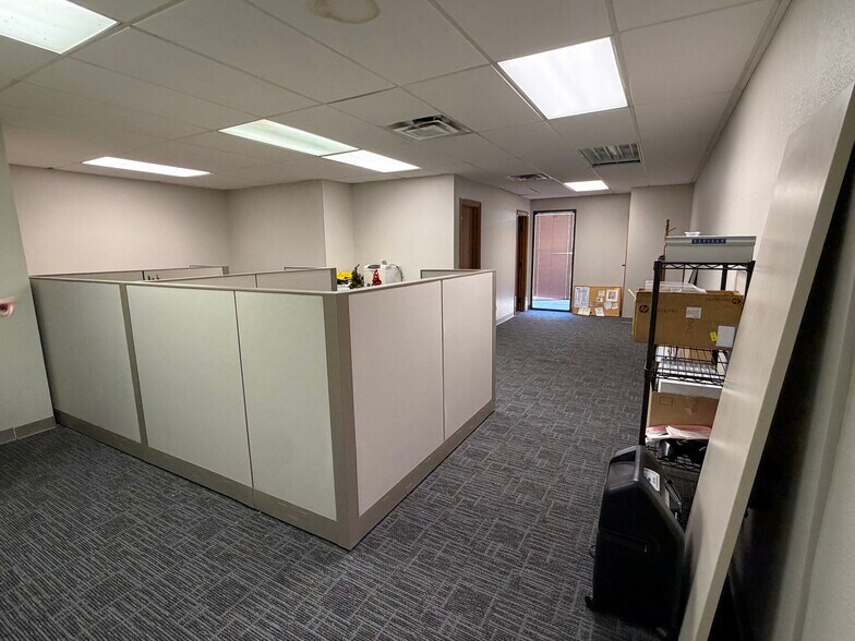 More Photos Of 770 NE 63rd St, Oklahoma City Office For Sale
