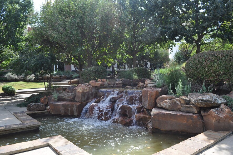 More Photos Of 1125 Raintree Cir, Allen Medical For Lease