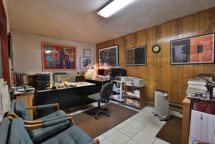 More Photos Of 1911 San Pablo Ave, Berkeley Warehouse For Sale