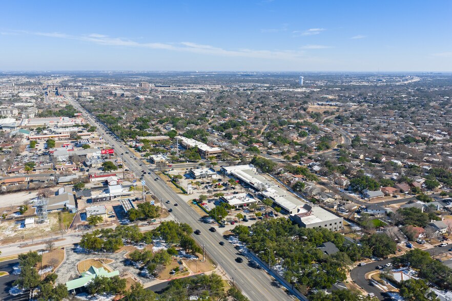 More Photos Of 12129 Ranch Road 620 N, Austin Unknown For Lease
