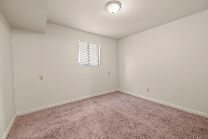 More Photos Of 81 Terry Ct, Collinsville Multifamily For Sale