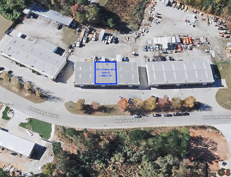 More Photos Of 1213 Nathan Blvd, Loganville Warehouse For Lease