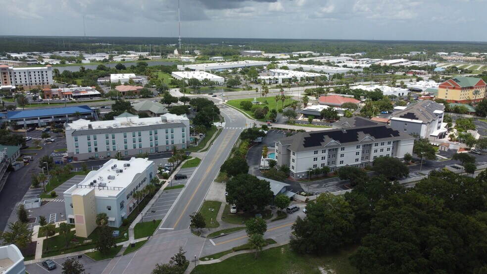 More Photos Of 600 Saint Petersburg Dr E, Oldsmar Auto Repair For Sale