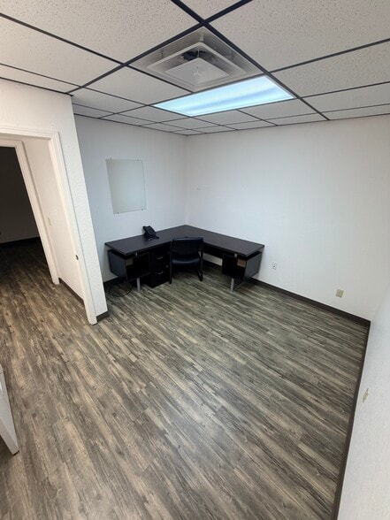 More Photos Of 1139 N Main St, Muskogee Medical For Lease