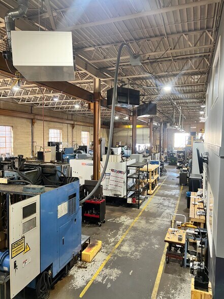 More Photos Of 24871 Gibson Dr, Warren Warehouse For Sale