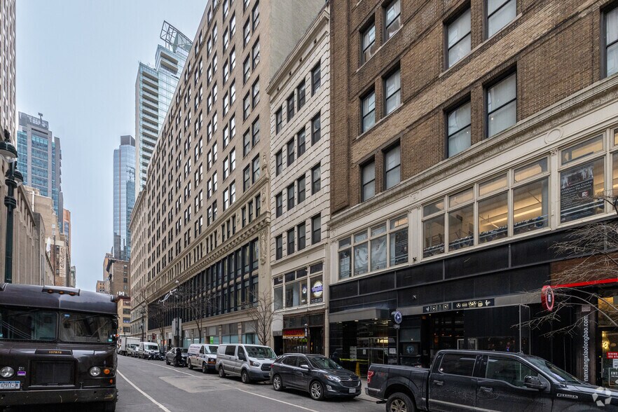 More Photos Of 18 W 33rd St, New York Coworking Space