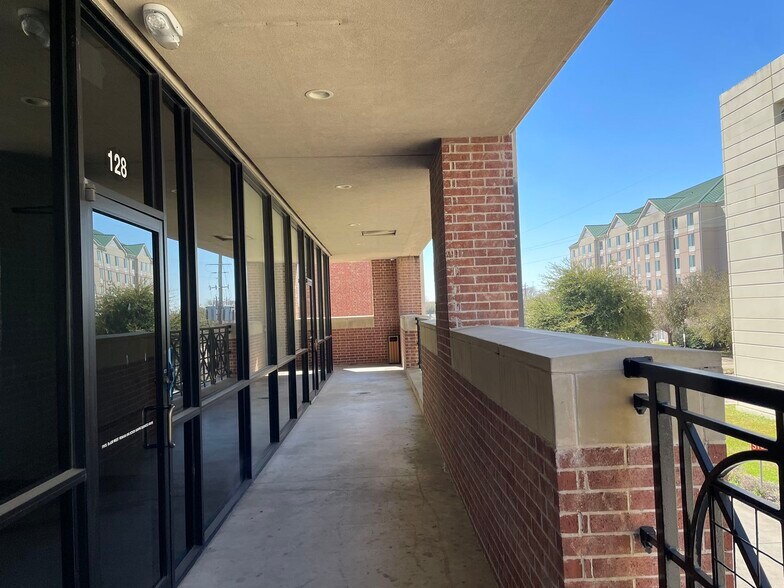 More Photos Of 9889 Bellaire Blvd, Houston Unknown For Lease